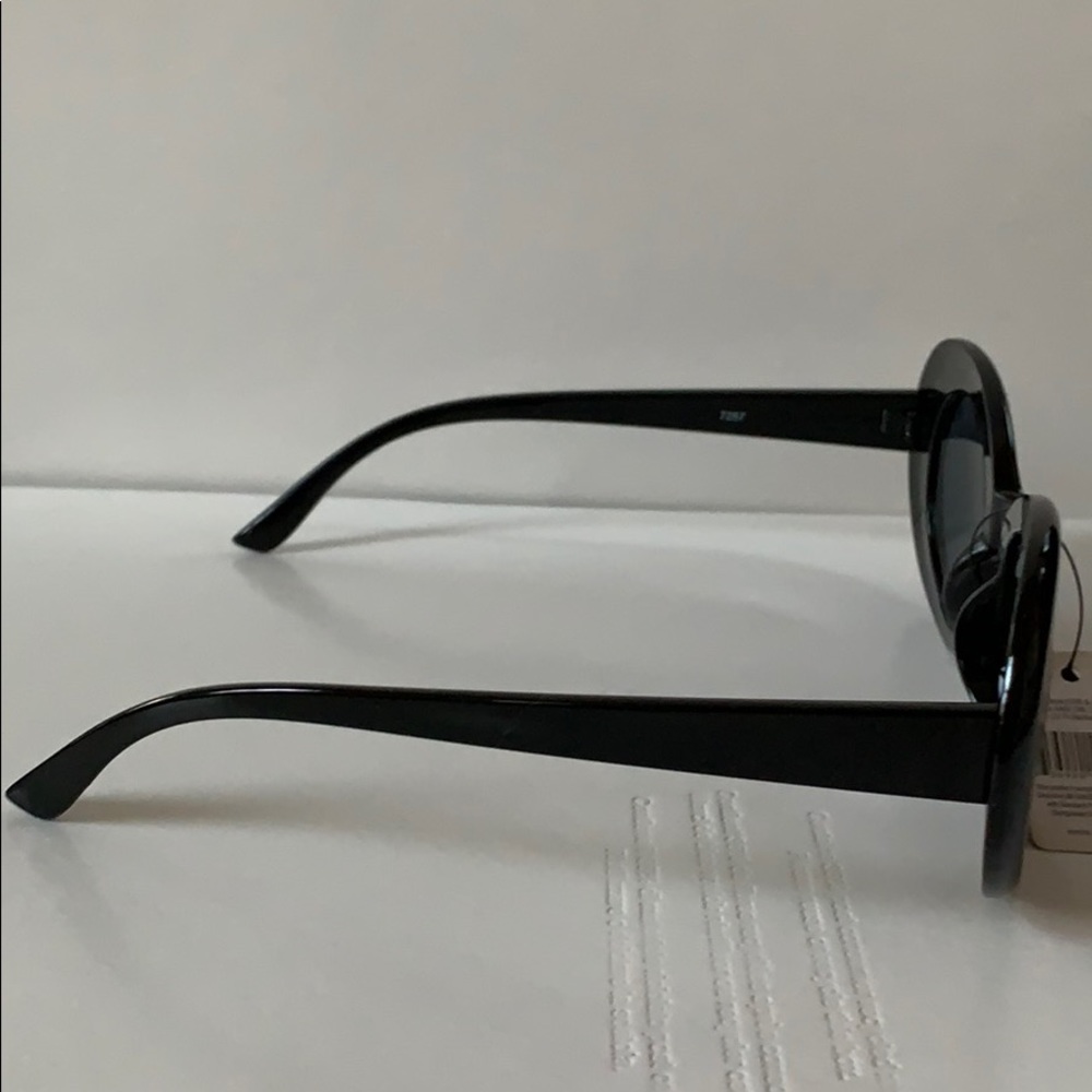 🆕 🆑 SUNGLASSES - Picture 3 of 8